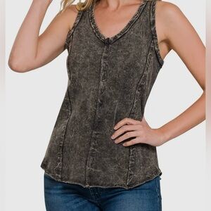 Women's Sleeveless Washed Black Top